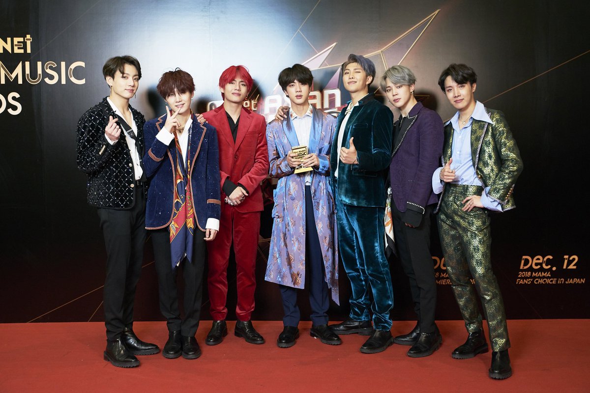 beyond_ARMY_'s tweet photo. ᵇᵗˢ ⟭⟬ ♡ THROWBACK ⟬⟭ ∞ ⁷◴₁₃ 
more than 7 lives 
changed that night.
✧˚ ༘ ⋆｡˚ ⟭⟬ ✧˚ ༘ ⋆｡˚

#onthisdayin2018 
#2018MAMA in HONG KONG
#MAMA #MAMA10 #LikeMAMA https://t.co/cnFGHzg7CT