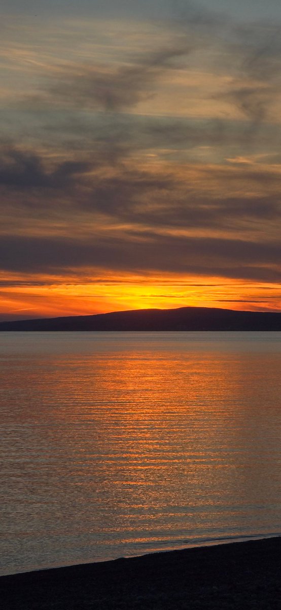 OrussellRussell's tweet photo. I took so many shots I couldn't pick one I liked the best. #Newfoundland #Sunset #ShareYourWeather https://t.co/7JcLlK8HnY