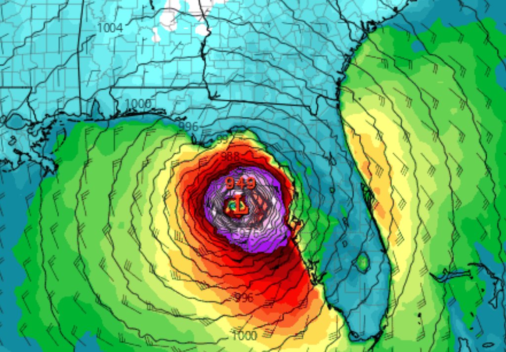 In2ThinAir's tweet photo. 🌀#BREAKING Hurricane HELENE Now expected to make landfall as a CAT 4 'MAJOR Hurricane'!

🚨*STATE OF EMERGENCEY*🚨
This is NOT going to be a good situation for a very large part of Florida.

EXPECT:
120-150 MPH Winds
12-18 feet of Storm Surge in some places!

If you live in ANY of the Evacuation areas PLEASE listen to your local weather and do what they say!

MANDITORY Evacuations now under way and many more to come.
#HurricaneHelene #Helene #Florida