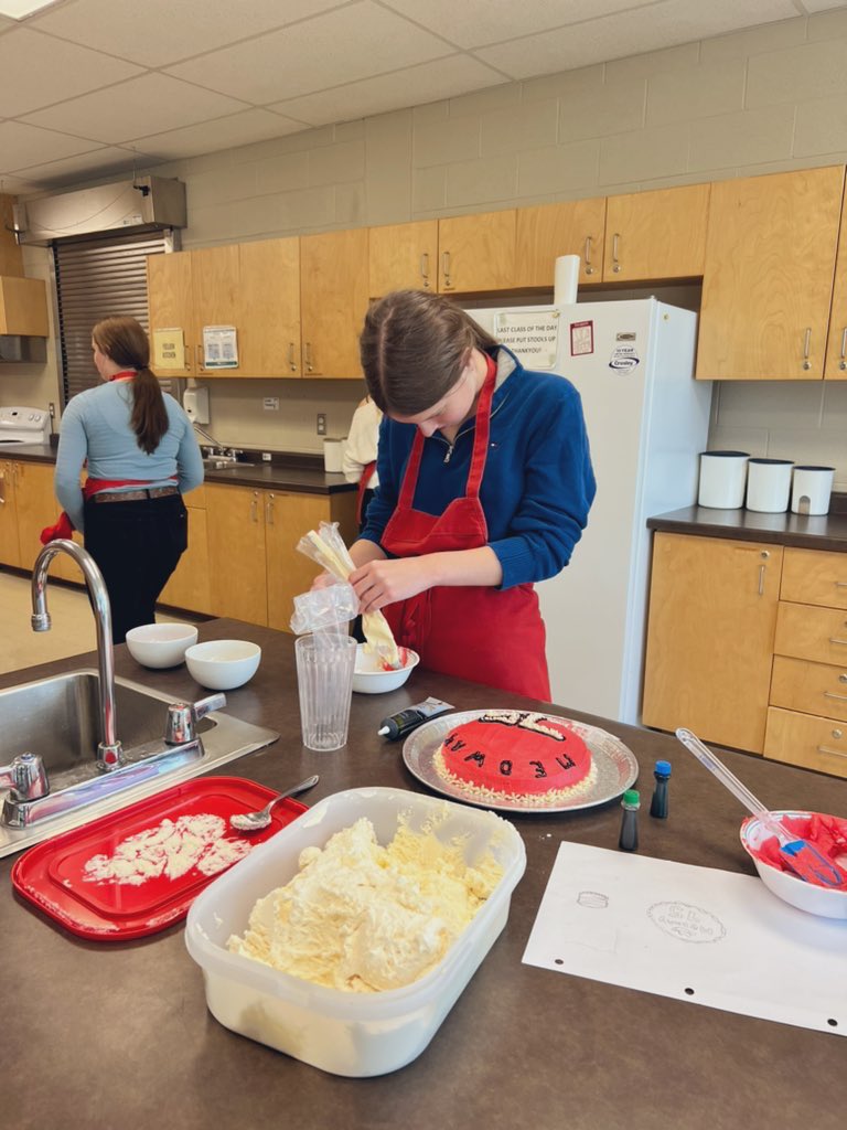 Ms. Read tweet media