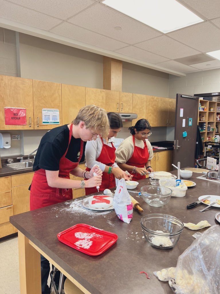 Ms. Read tweet media