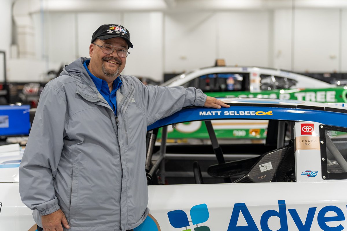 Erik Jones tweet media