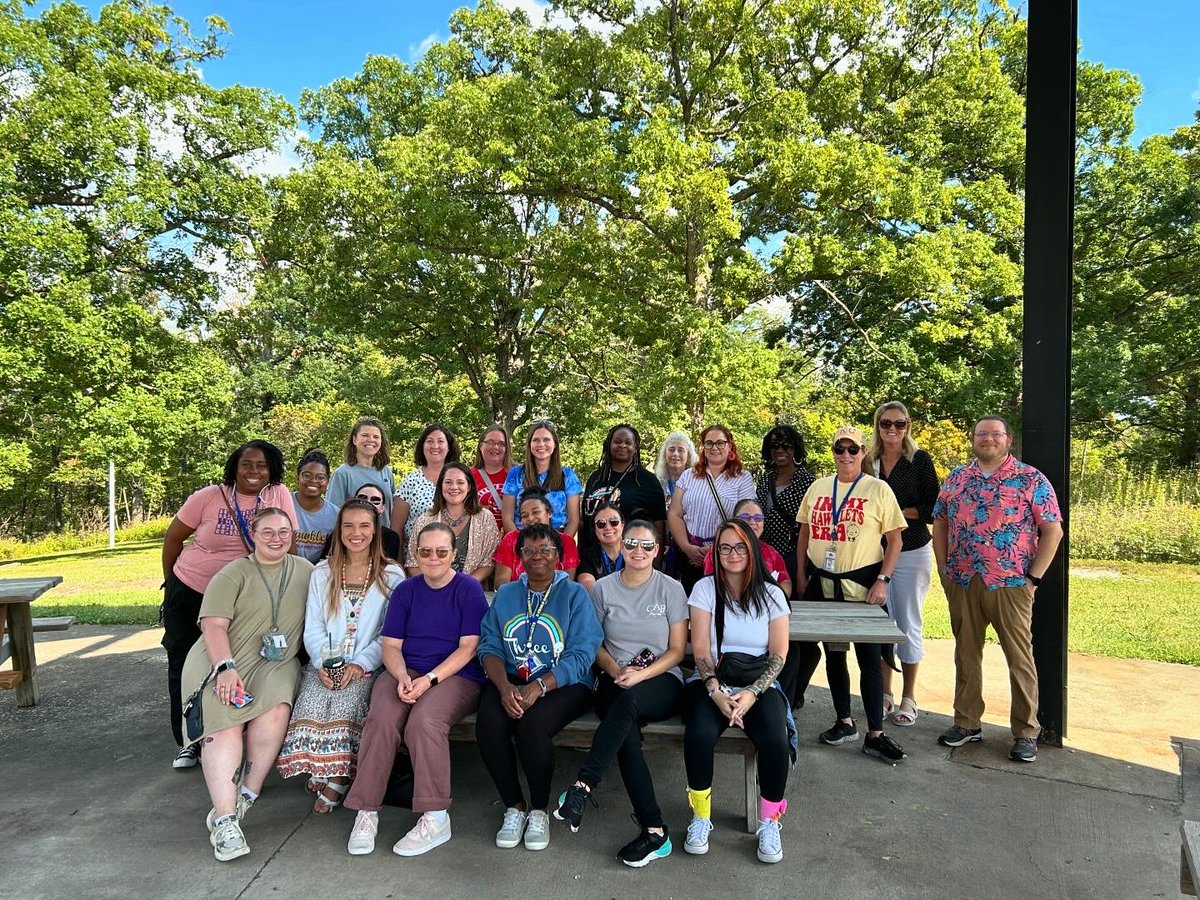 Today 3T staff took a “staff field trip” to Lakeside Nature Center which is a quick 5 minute drive down the street. Staff collaborated together at the nature center in preparation for our field trips in October. <a href="/DrPenK/">𝓓𝓻. 𝓟𝓮𝓷𝓮𝓵𝓸𝓹𝓮 𝓔. 𝓜𝓪𝓻𝓽𝓲𝓷-𝓚𝓷𝓸𝔁🎶</a> <a href="/RQSElementaryED/">Dr. Anthony L. Moore</a> <a href="/RQSCAO/">Chris Greiner</a> <a href="/tylercbritt/">Tyler C. Britt (he/him)</a>