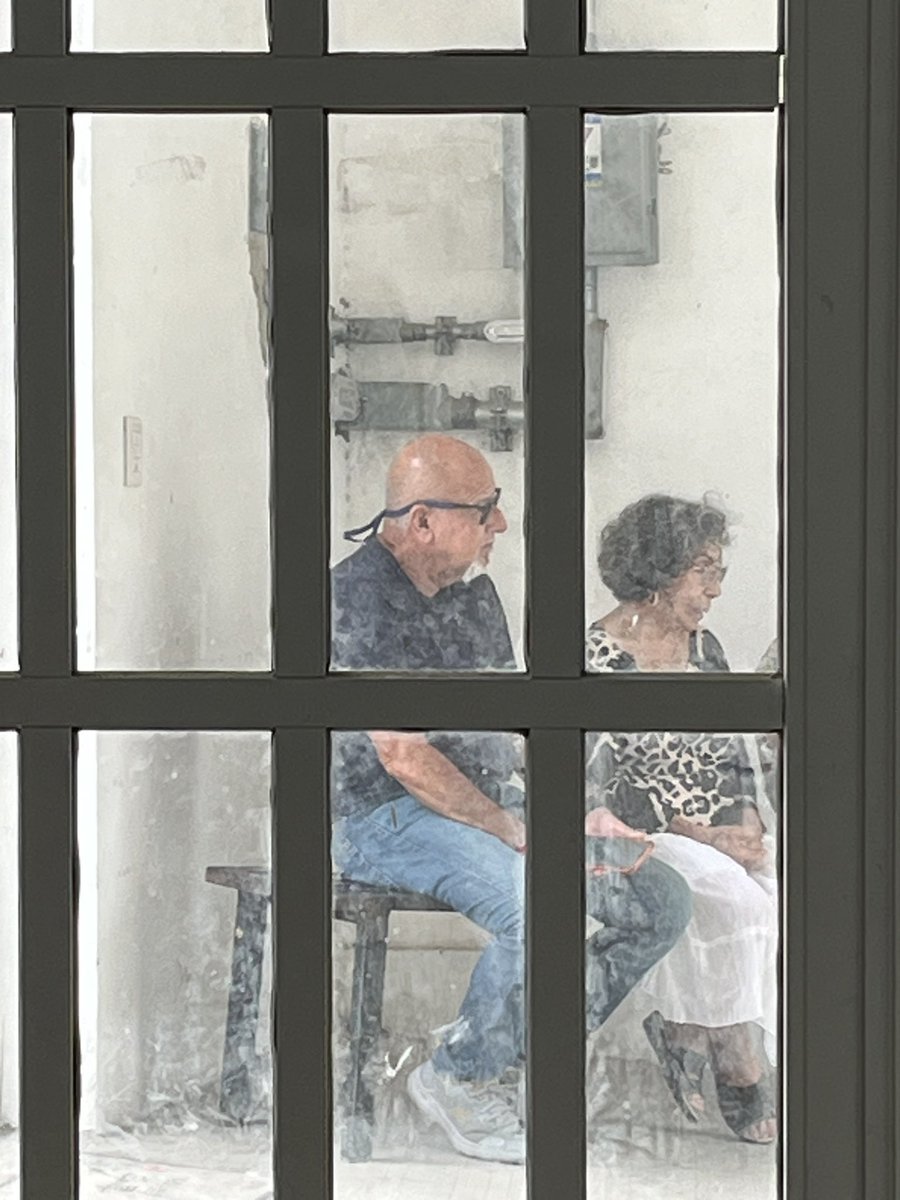 Pato_Moronga's tweet image. No me lo van a creer banda, no me quiso sellar mi pase de salida.