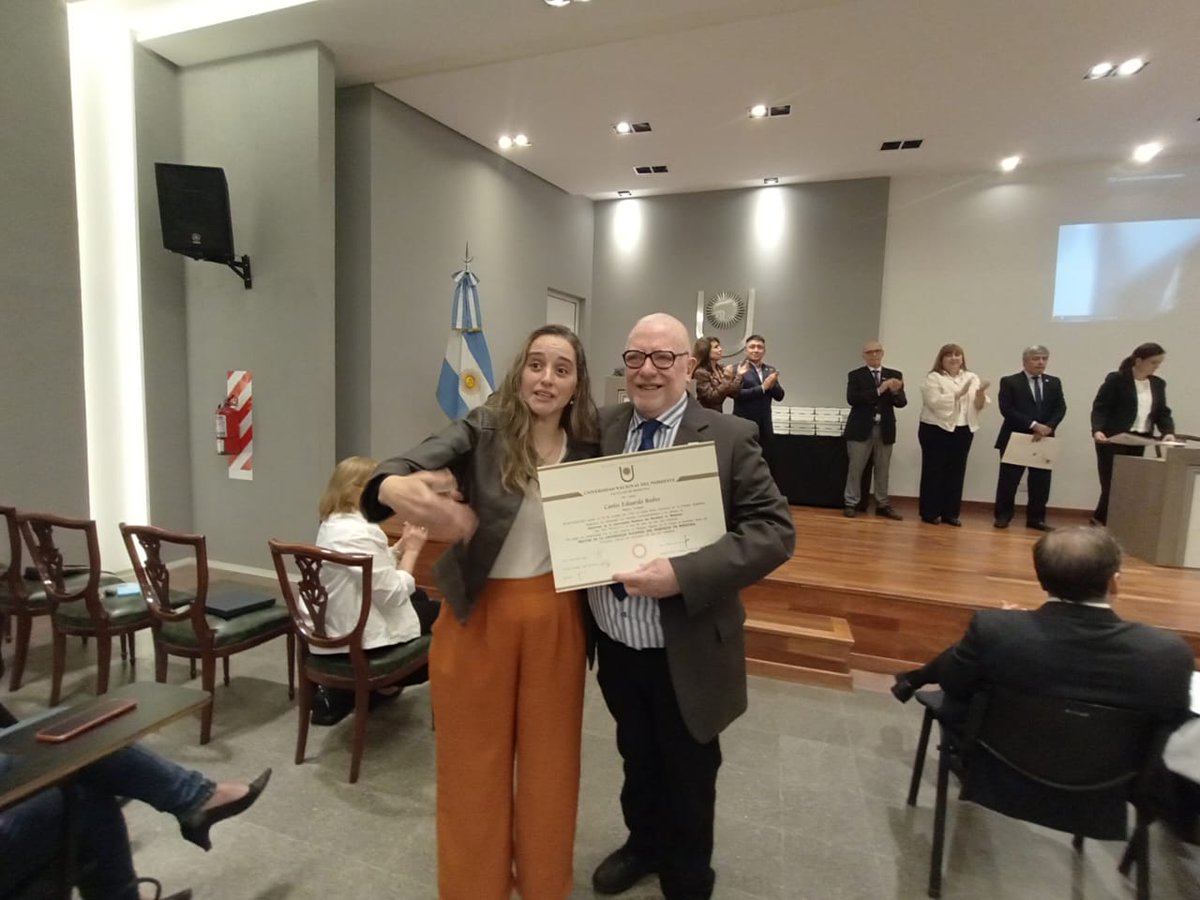 Rubio_Chaco's tweet image. Soy doctor en medicina de la UNNE feliz de compartir con mis hijas