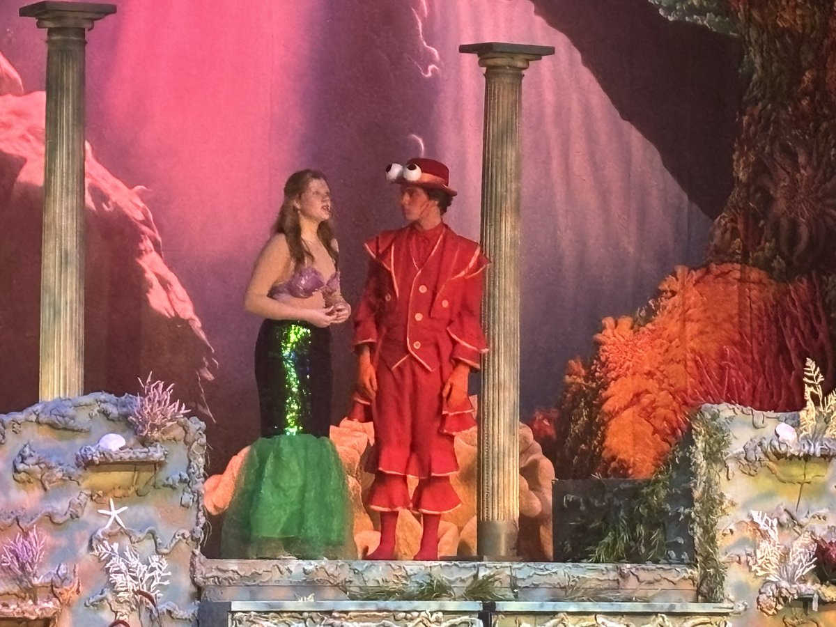 NIS160's tweet photo. We had a great time watching the first act of Little Mermaid this afternoon! We even got to watch the little Titans participate as various sea creatures! 🐠🪼🦑🐙🦀🦞🐡 https://t.co/d6zE0of15I