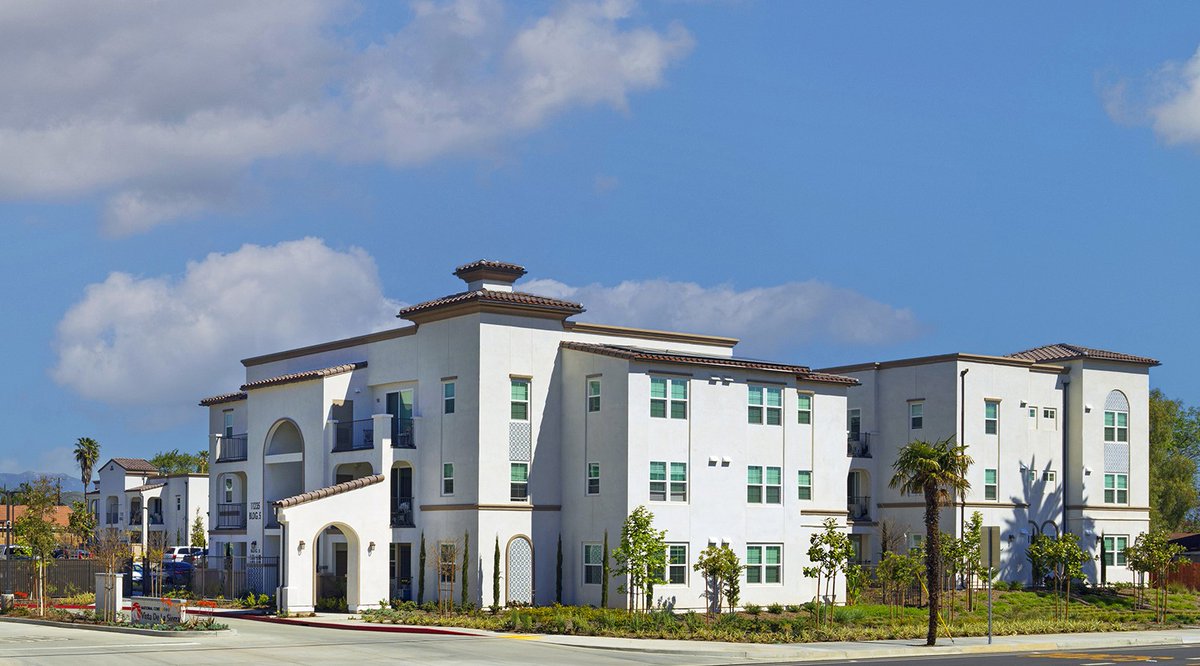 We’re proud to announce that Vista de La Sierra has earned Gold certification from the <a href="/USGBC/">USGBC</a>! This 80-unit affordable housing community is a shining example of our commitment to sustainable, eco-friendly development. 

 #AffordableHousing #Sustainability #USGBCGold