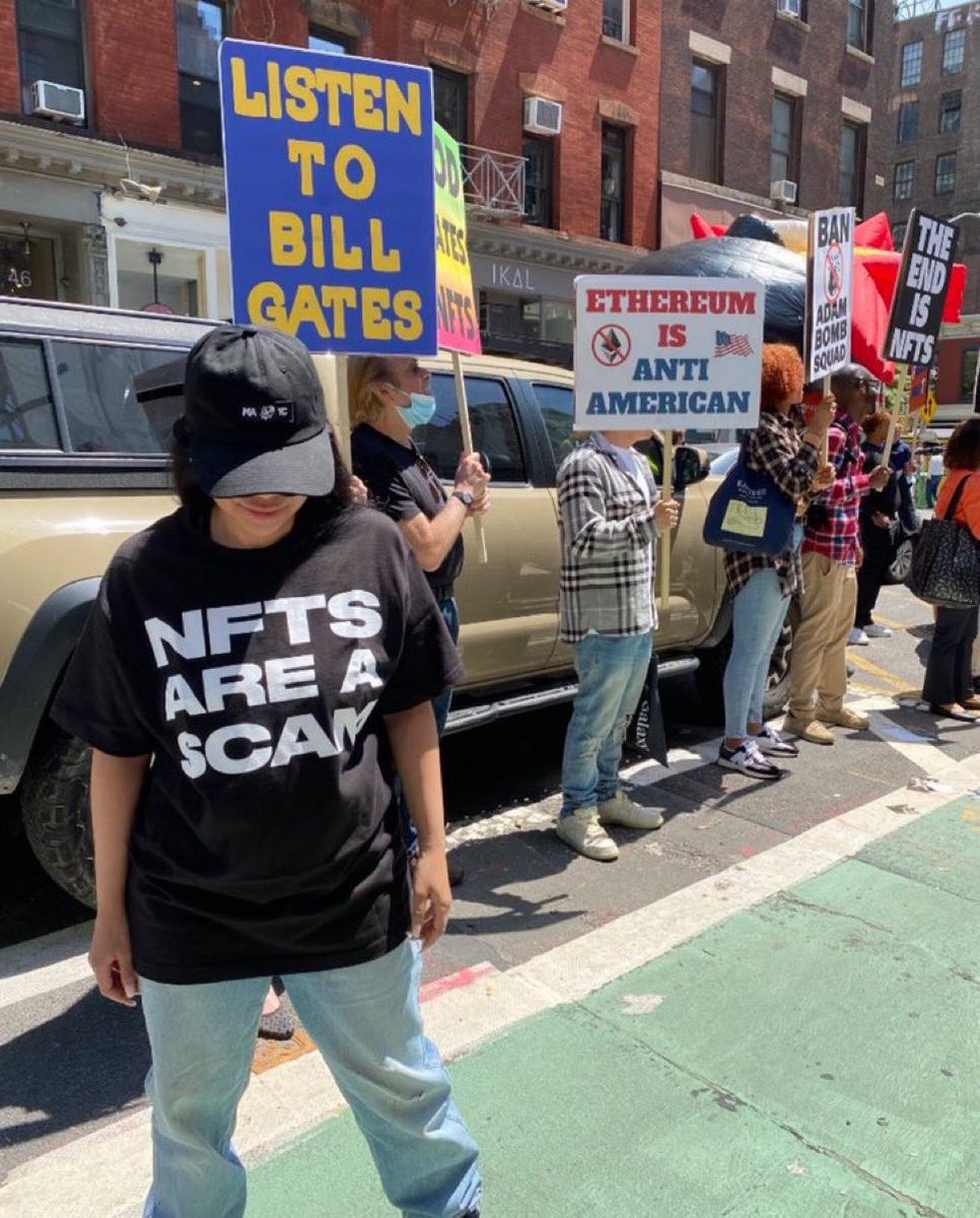 Minister 🔮 tweet media