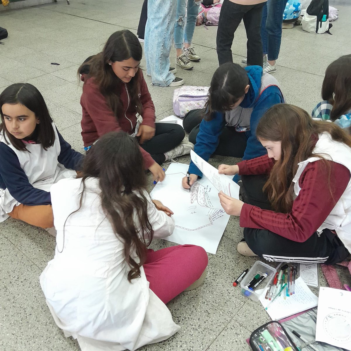 Aves Marinas y Costeras - MdP (@mdqseabirds) on Twitter photo Investigadores y becarixs de nuestro grupo de trabajo participan del proyecto de extensión "Cartografia Participativa" de la <a href="/fceyn_unmdp/">FCEyN - UNMdP</a>
<a href="/SofaCopell55708/">Sofía Copello</a>
<a href="/pzumpa1/">Pancho Zumpano</a>
<a href="/EmiliaManiago/">Maria Emilia Maniago</a>
<a href="/aylendeprinzio/">aylendeprinzio</a>
<a href="/JesipazAndrea/">Jesica Paz</a>
<a href="/extensionunmdp/">Extensión UNMDP</a>
<a href="/unmdp/">Universidad Nacional de Mar del Plata</a>
1/2 Investigadores y becarixs de nuestro grupo de trabajo participan del proyecto de extensión "Cartografia Participativa" de la <a href="/fceyn_unmdp/">FCEyN - UNMdP</a>
<a href="/SofaCopell55708/">Sofía Copello</a>
<a href="/pzumpa1/">Pancho Zumpano</a>
<a href="/EmiliaManiago/">Maria Emilia Maniago</a>
<a href="/aylendeprinzio/">aylendeprinzio</a>
<a href="/JesipazAndrea/">Jesica Paz</a>
<a href="/extensionunmdp/">Extensión UNMDP</a>
<a href="/unmdp/">Universidad Nacional de Mar del Plata</a>
1/2