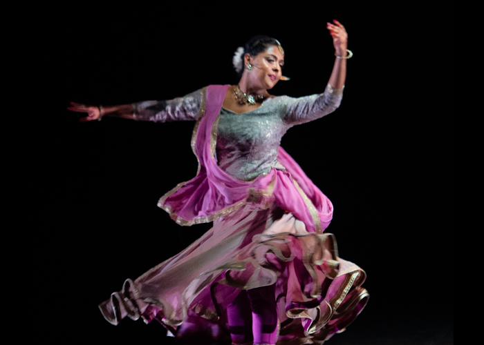 Akademi (@akademi) on Twitter photo #Whatson | Get ready for stunning Kathak by Akademi artists <a href="/JainaModasia/">Jaina Modasia</a> & <a href="/tulanikayani/">Tulani</a> this Fri 27 Sep 7pm, at the Best of India Ball hosted by <a href="/UKIndiaPlatform/">Platform for Indian Democracy</a> It's going to be a night of celebrating the rich culture & heritage of India 🇮🇳
Book on bit.ly/3TGA4ex #Whatson | Get ready for stunning Kathak by Akademi artists <a href="/JainaModasia/">Jaina Modasia</a> & <a href="/tulanikayani/">Tulani</a> this Fri 27 Sep 7pm, at the Best of India Ball hosted by <a href="/UKIndiaPlatform/">Platform for Indian Democracy</a> It's going to be a night of celebrating the rich culture & heritage of India 🇮🇳
Book on bit.ly/3TGA4ex