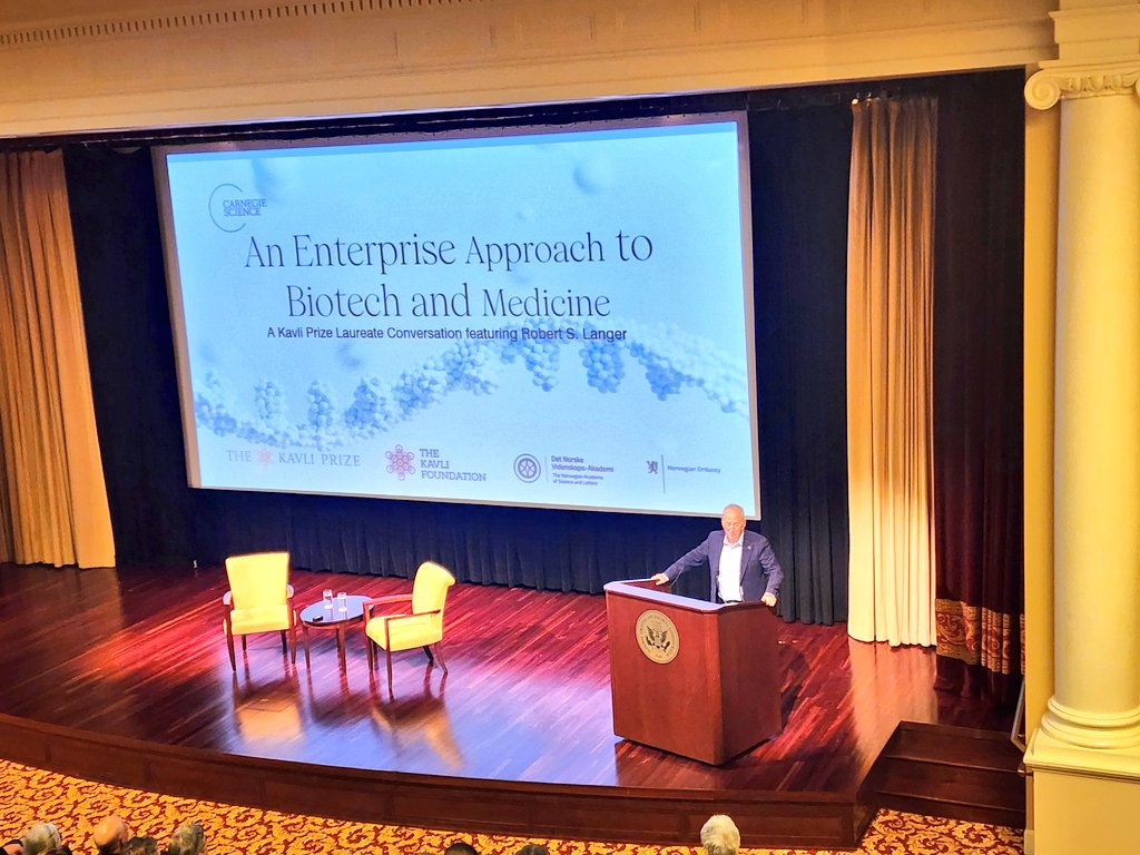 Our <a href="/CarnegiePres/">Carnegie President</a> Eric D Isaacs welcomes attendees to the <a href="/USNatArchives/">U.S. National Archives</a> for a <a href="/KavliPrize/">The Kavli Prize</a> Laureate conversation with Moderna co-founder and MIT professor Robert Langer.