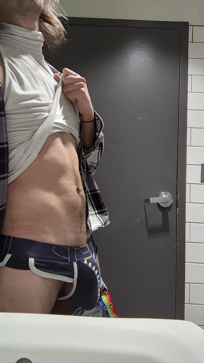 JellyFishTwink's tweet photo. https://t.co/ANysCIVG9T