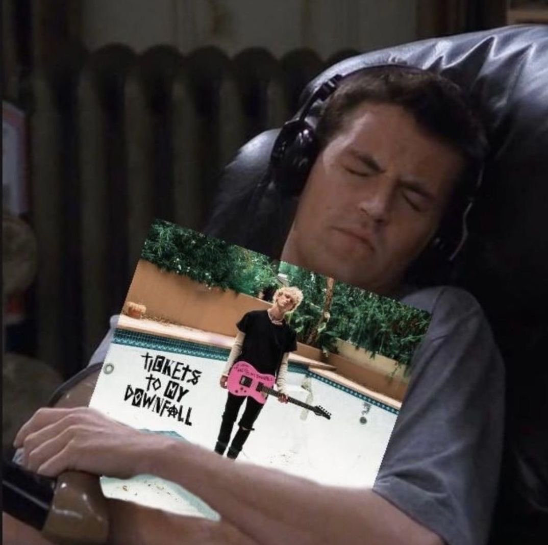 • F L O R • tweet media