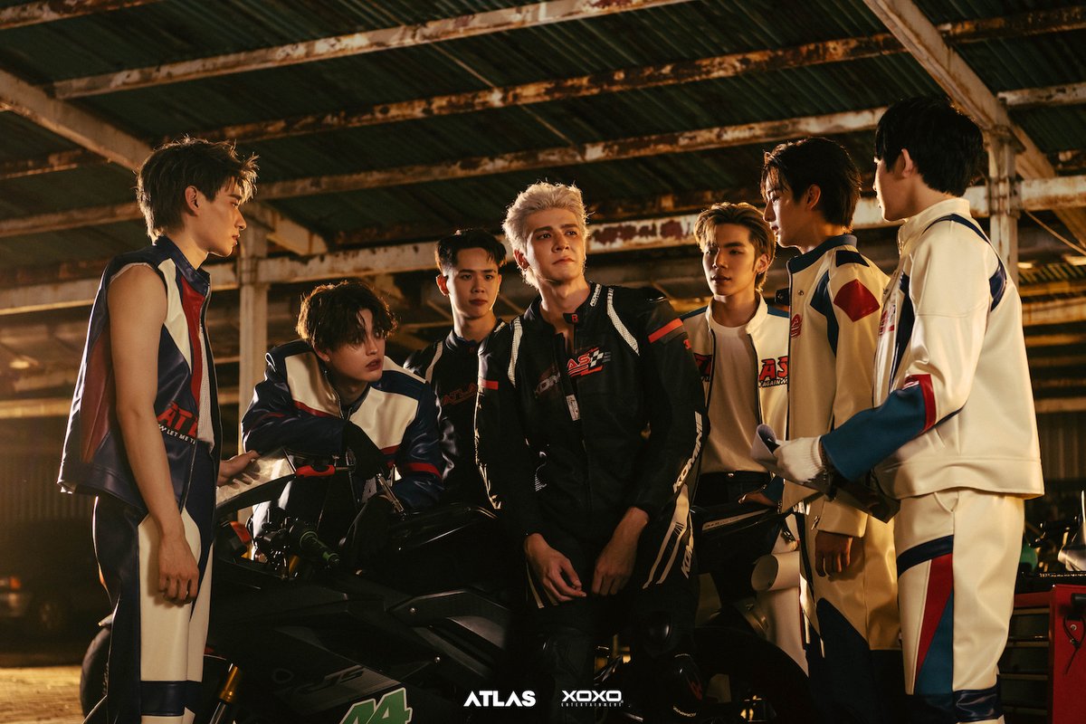doo_popp's tweet photo. 7 หนุ่ม ATLAS ส่งซิงเกิลใหม่ล่าสุด  ‘ฉันคนเก่า’ เพลงเพราะๆ กับเมโลดี้ทัชใจ  ที่จะมาเว้าวอน ขอโอกาสที่จะได้ความรักอีกครั้ง  

สามารถติดตามฟังเพลง ‘ฉันคนเก่า (Let Me Try Again)’ ได้แล้วที่ YouTube : https://t.co/8TMmVpiIfo

#ATLASฉันคนเก่า_MV #ATLASฉันคนเก่า #ATLAS_th #ATLASth https://t.co/DS9N7gI2pA