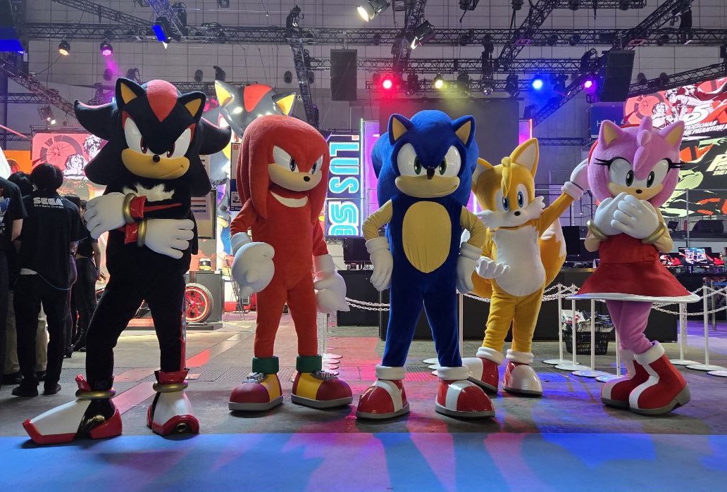 KennieAdventure's tweet photo. The mascots at #TokyoGameShow look amazing, omgggggg!

It’s so cool seeing the whole gang together. 🥹🫶✨ https://t.co/BPsz8YSaGq