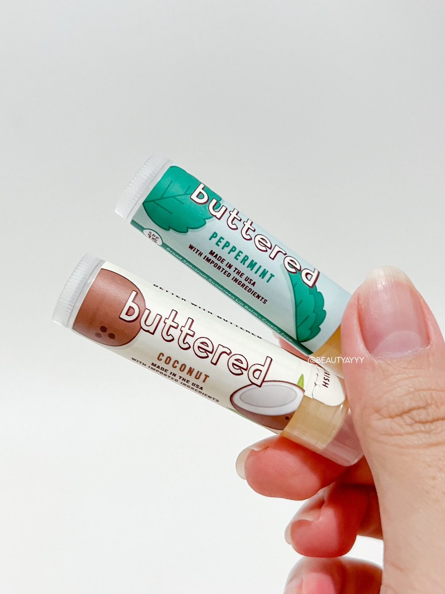 beautyayyy's tweet photo. siapa yg nungguin #BUTTERED LIP BALM restock tanpa PO jg kaya aku?!!

UDAH READY STOCK GUYS! ak langsung mengamankan 2 variant. 

Yg bibirnya kering &amp; pecah-pecah wajib cobain ini! https://t.co/KtCKv2MUm5