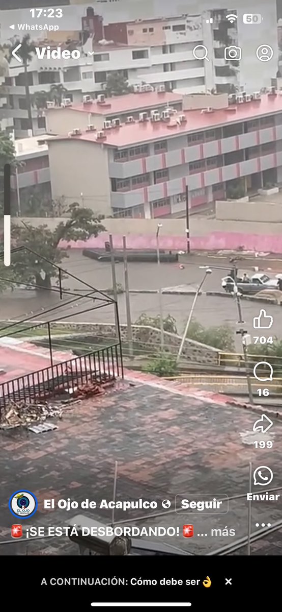 LaHoraMX's tweet photo. Dia Triste en #Guerrero. Así Acapulco tras las fuertes lluvias por el paso de #John.

Todavía no se recuperaban por completo del #huracán #Otis y ahora “John” a muchos los volvió a dejar sin nada. https://t.co/juAfFdGveZ