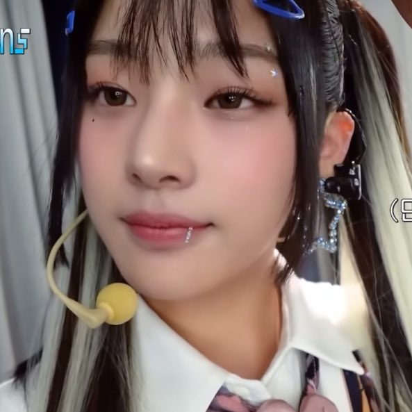 it's been nine months and i'm still thinking about this look