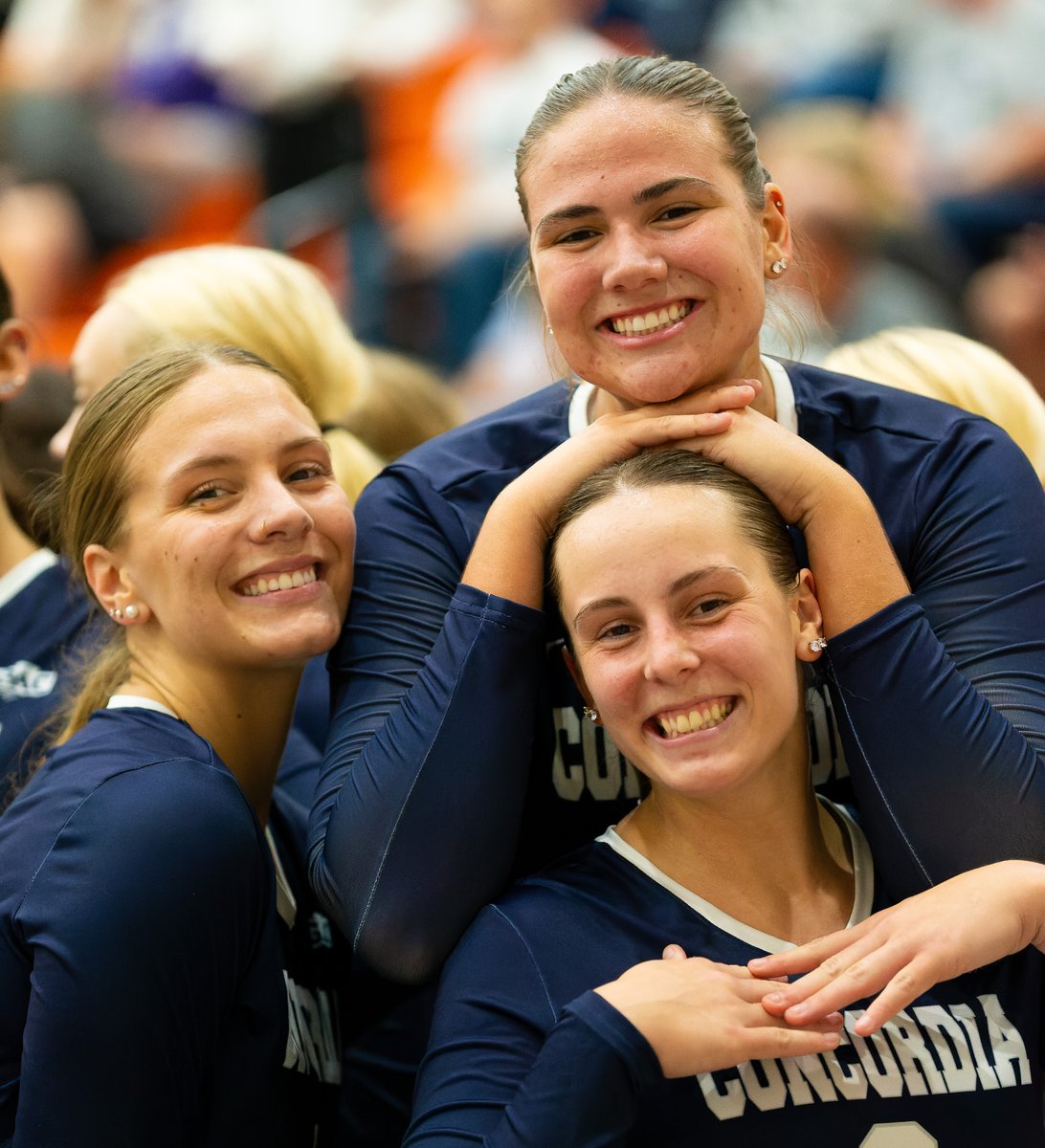 🏐 | <a href="/cunevolleyball/">Concordia Bulldogs Volleyball</a> RECAP: Fourth-ranked Dawgs make quick work of Doane, shift focus to No. 1 Northwestern - cune.edu/athletics/team…

📸: _@meyerphotos_