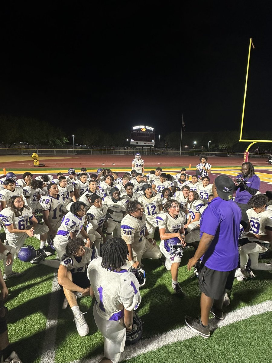 Freshman with the huge win to start the week against the team on the other side of the mountain. Chavez Freshman now 5-0 on the season! 🏈 😈 great work <a href="/midwest25/">Coach Perry</a> and staff! #ChavezMade