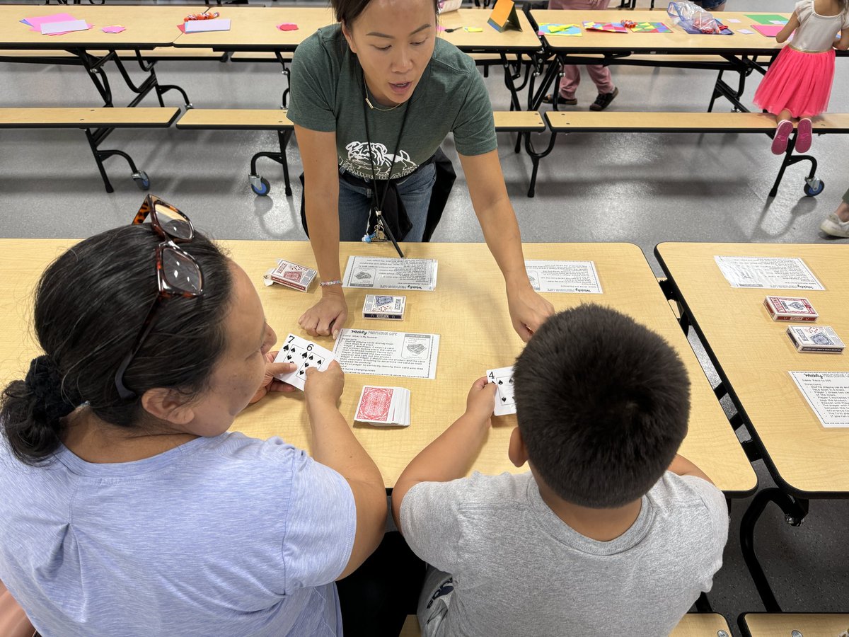 Amy Monaghan tweet media