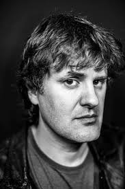 Vayan sabiendo que este es el Paul McCartney argentino