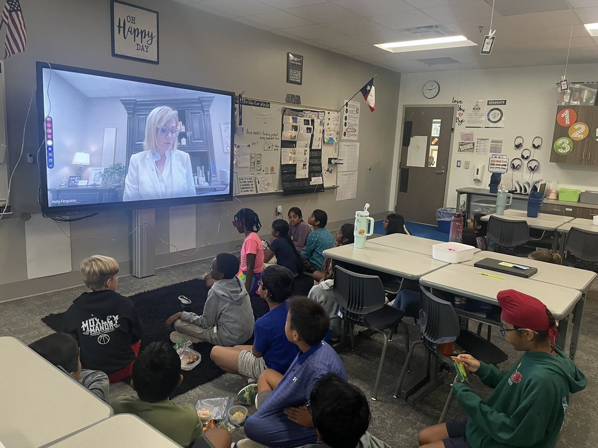 Amanda Watson tweet media