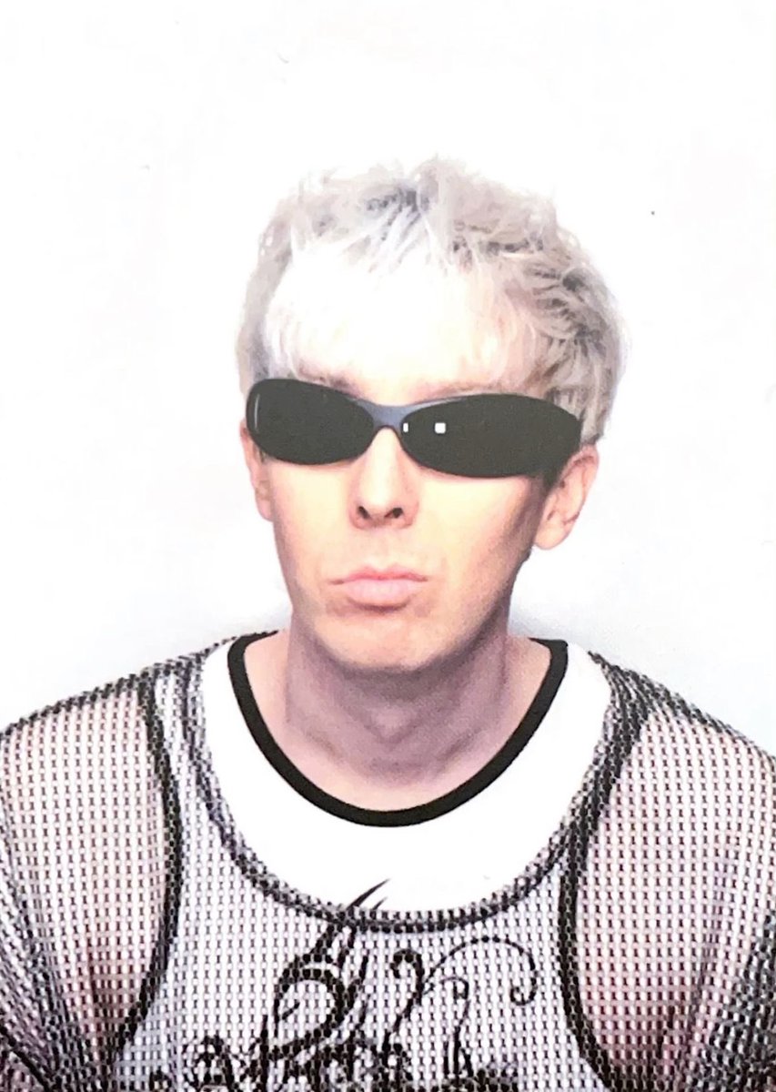 open__can's tweet image. Fresh squeaky clean account so im going to try and look NOT like a bot

I’m jere! Obviously this account is for dan and phil but I also enjoy 811, The Magnus Archives, faith, ice nine kills, mcr, and so much more.

 Looking for moots and I follow back :p