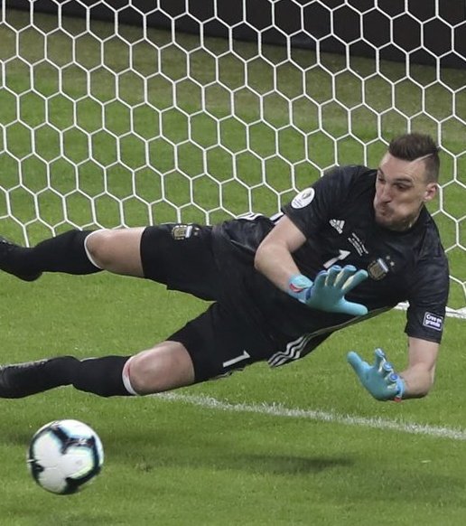 frabigol's tweet photo. Semifinales en Belo Horizonte, nada es casualidad. Vamos Franco, vas a atajar un penal en el partido de ida y lo sabes. https://t.co/iVoRlpo8tS
