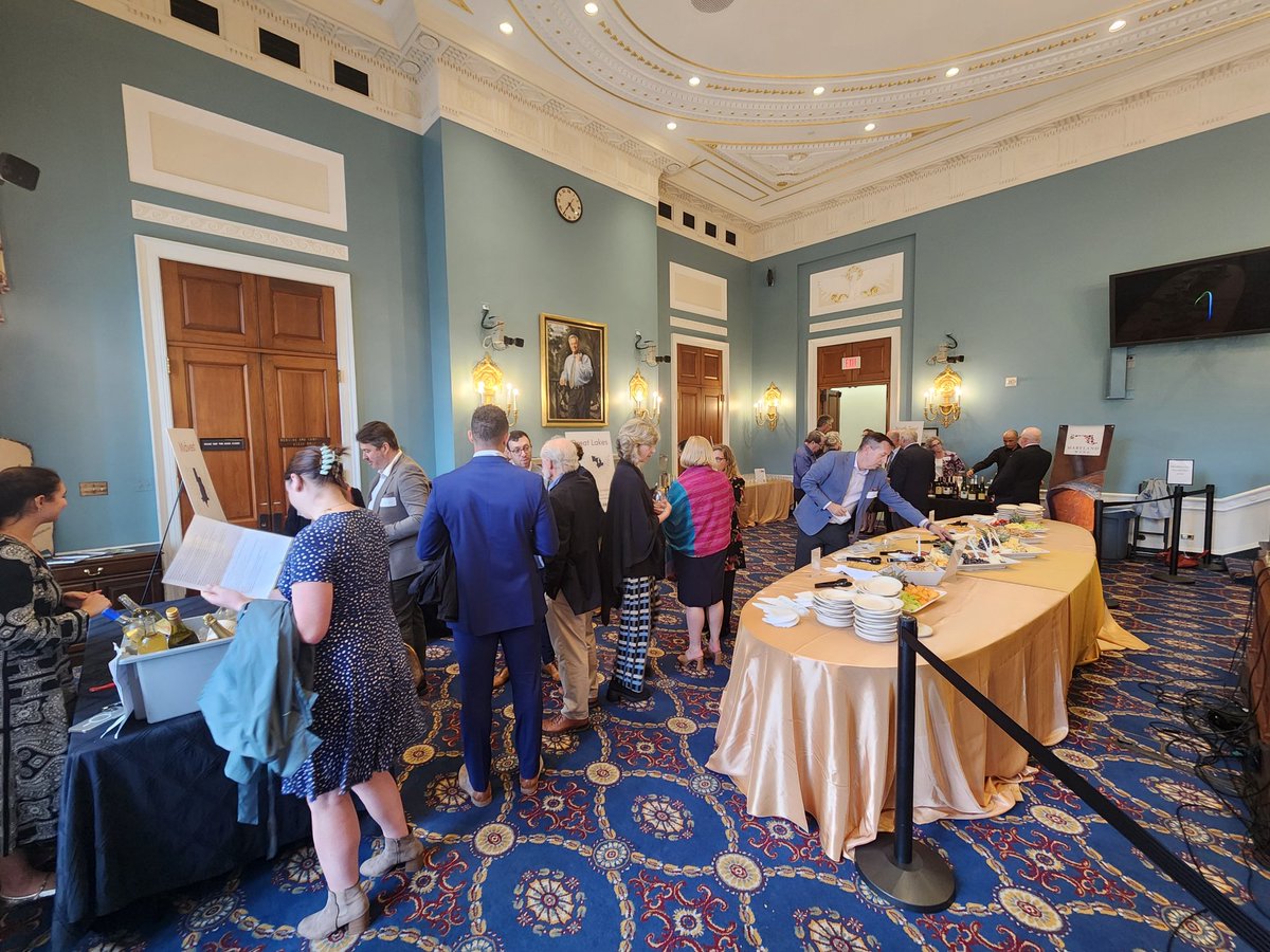 Beverages, Books, and More tweet media