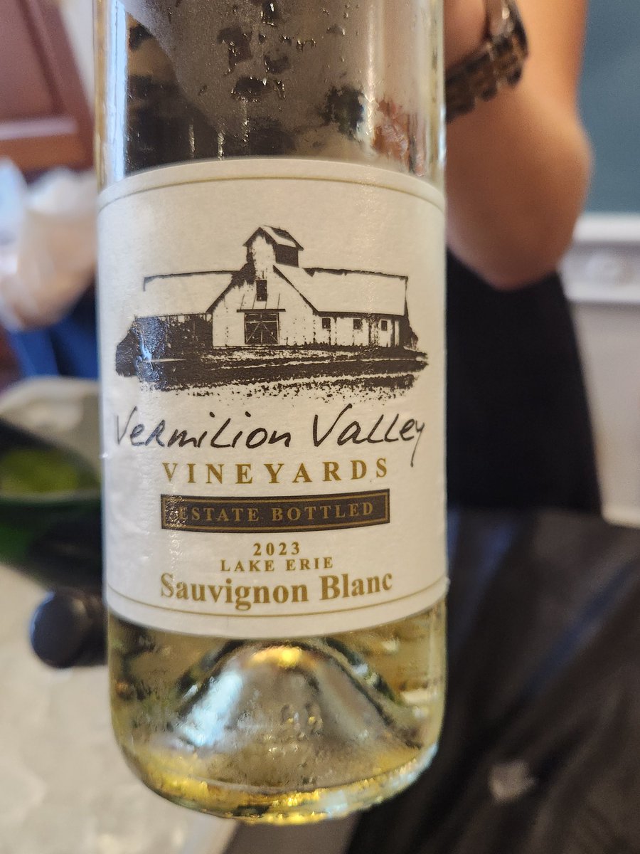 Beverages, Books, and More tweet media