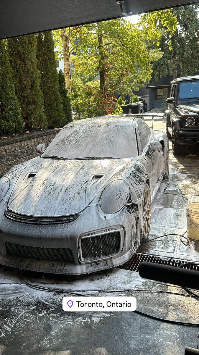 _dylanpatrick's tweet image. Last detail before the owner ships off the car to Florida for the winter 😔 
#gt2rs #porsche #porschegt2rs