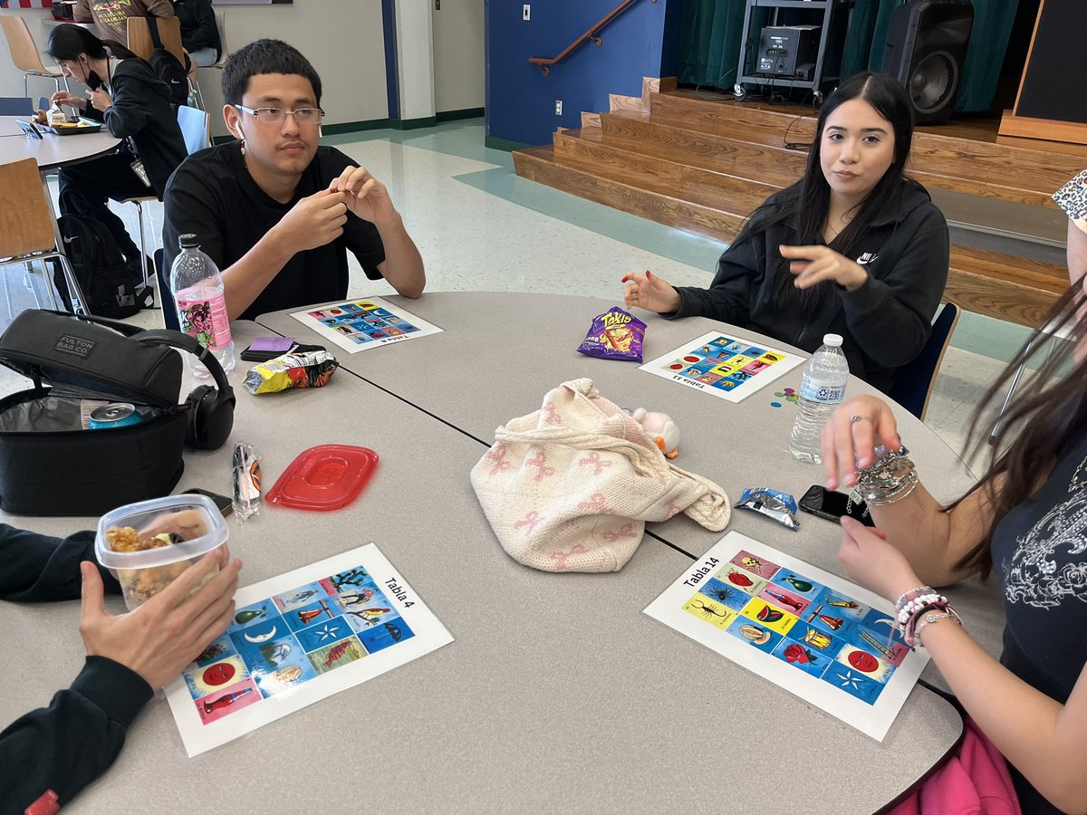 Ms. Amshoff tweet media