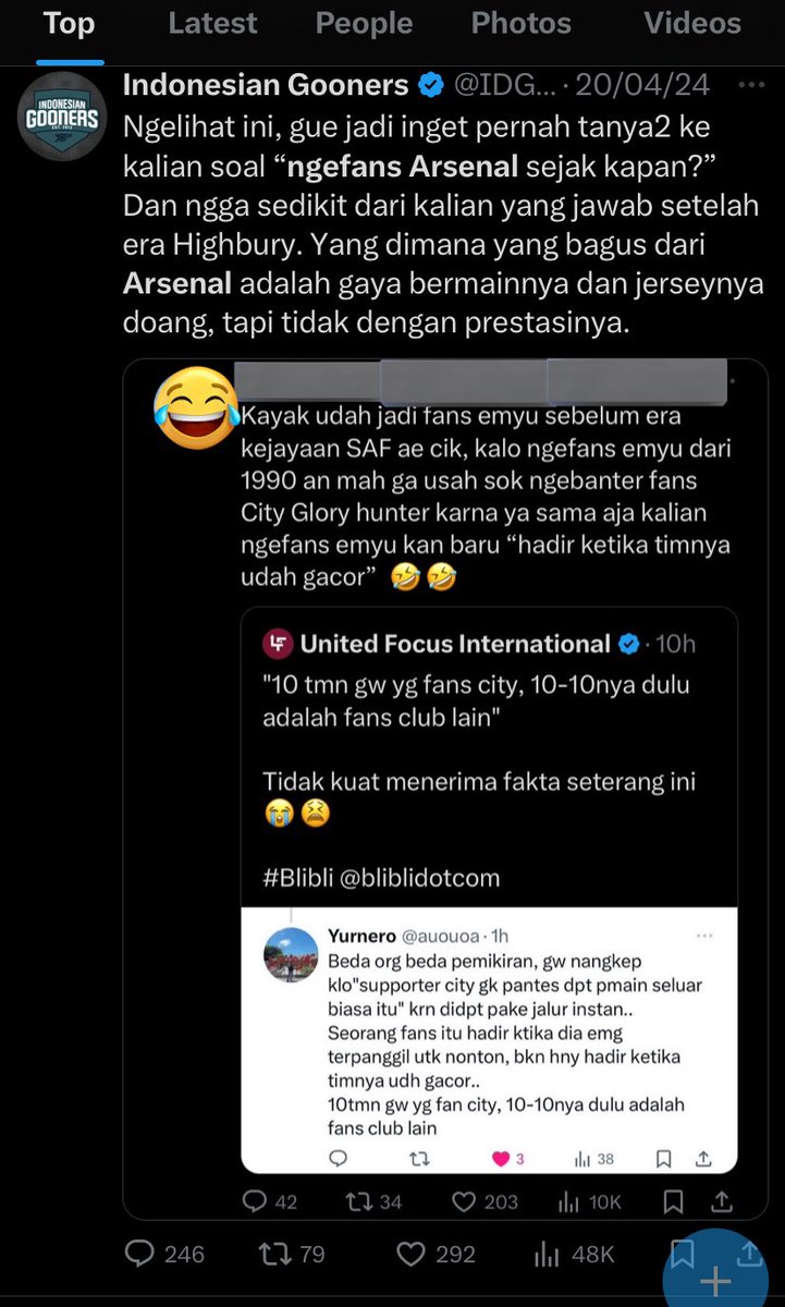 IDGoonerscom's tweet photo. Muncul di timeline ada akun yang katanya netral bilang: “Fans Arsenal juga karbit karena suka Arsenal pas era Wenger (invincibles).” 

Bro belum tau betapa banyaknya gooners yang baru suka Dark Arts FC ini setelah era Highbury. Era dimana Arsenal kering gelar, puasa PL hampir 2 dekade, selalu finish peringkat 4 sampai dikatain 4rsen4l, kena bantai Barca, Bayern, MU 8-2, Arsenal era KST, Arsenal era lockdown, Arsenal era Gallas 10, Lord Bendtner, Lord Chamakh, Lord PCY, Lord Mustafi, Lord Sokratis, dan banyak lagi. 

Banyak juga gooners yang tiba2 ngefans Arsenal karena jerseynya, karena seorang pemain, dan karena beautiful footballnya tanpa tau sejarah dan toreham trophy club tersebut yang sampai sekarang masih ZERO UCL.