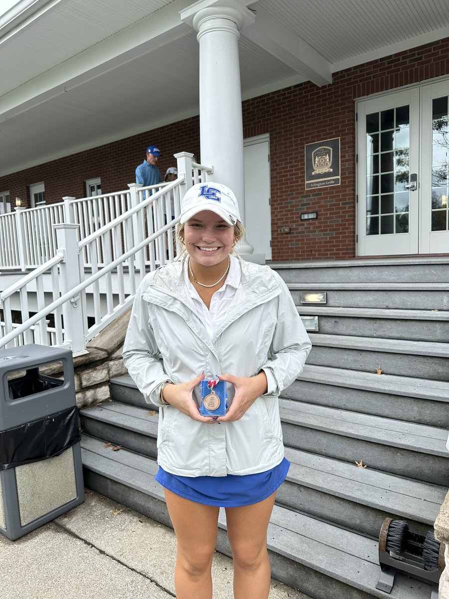 Lexington Catholic Girls Golf tweet media