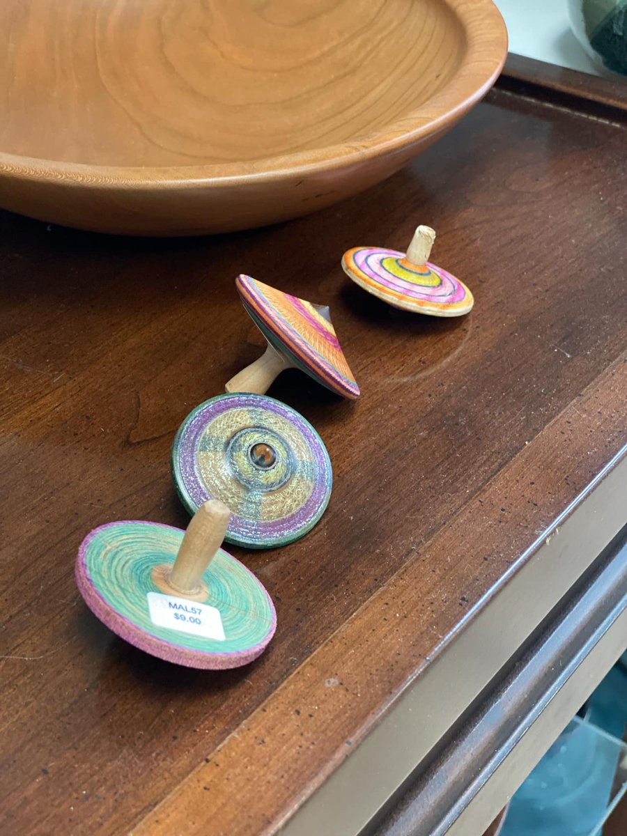 texturescrafts's tweet photo. New from our member Malcolm Cumming ...spinning tops! #TexturesCraftworks @lockestshops

#handmade #HamOnt #handcrafted #tops #spinningtops #woodcraft https://t.co/TO71DHCXHR