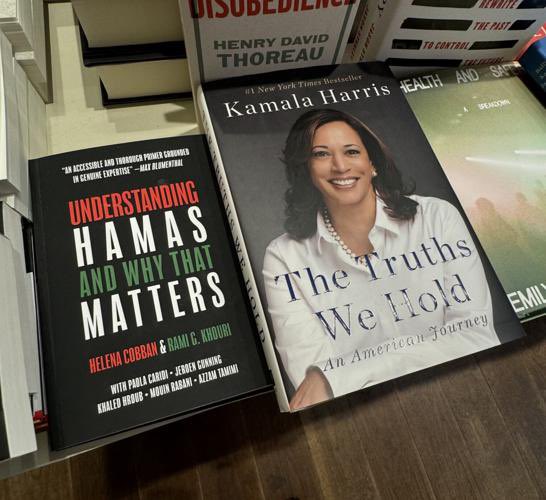 MaxBlumenthal's tweet photo. Zionist book burners besieged a Brentwood, LA book store that was selling @helenacobban &amp; @RamiKhouri’s excellent collection, “Understanding Hamas,” and compelled the owner to ban the book 

Israel’s lobby of apartheid thugs is an existential threat to free speech in the US https://t.co/e99f9mlkK4