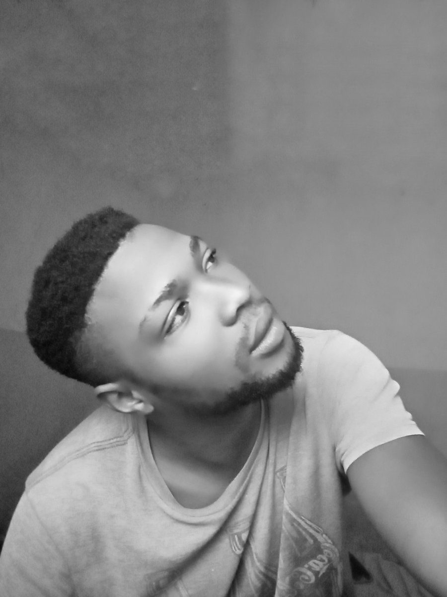 The Temz Review (@the_temz_review) on Twitter photo Read <a href="/MartinsDeep1/">The Martins Deep.</a>'s lovely poem "fuck your poetry contest, I WANT TO BE A REVOLUTIONARY" in Issue 28!
una don hear am. no birdsong. just a black boy his mother
keeps warning about this rage, what it will do to him,
shooing off all the songbirds ...
thetemzreview.com/deep.html Read <a href="/MartinsDeep1/">The Martins Deep.</a>'s lovely poem "fuck your poetry contest, I WANT TO BE A REVOLUTIONARY" in Issue 28!
una don hear am. no birdsong. just a black boy his mother
keeps warning about this rage, what it will do to him,
shooing off all the songbirds ...
thetemzreview.com/deep.html