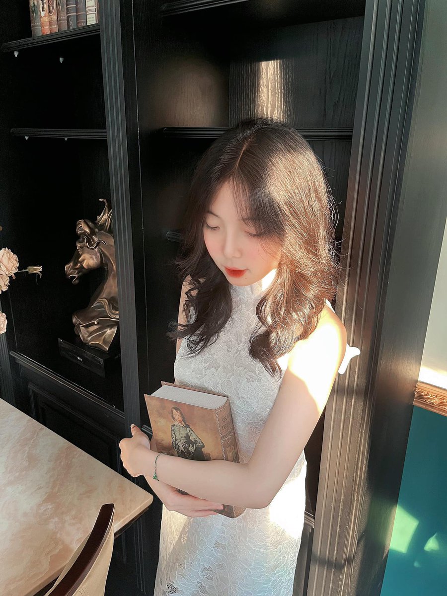 Những hiểu biết sâu sắc của bạn đã làm phong phú cuộc sống của tôi. Cảm ơn. Tôi biết ơn những hiểu biết sâu sắc mà bạn đã chia sẻ. Timothy Latour