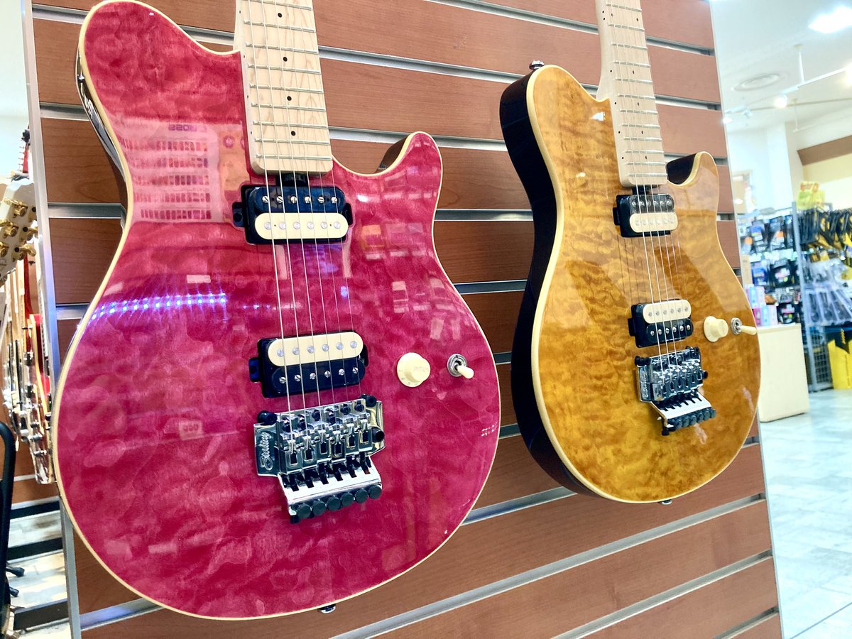 apollon_shibata's tweet photo. 本日発売！
STERLING by Musicman AX40がJapan Limitedで復活！
新発田店では人気の高いこちらの2色が入荷しております！
天然材の木目も綺麗な個体です。
#MUSICMAN
#Sterling
#AX40 https://t.co/XNNtLkJcwk