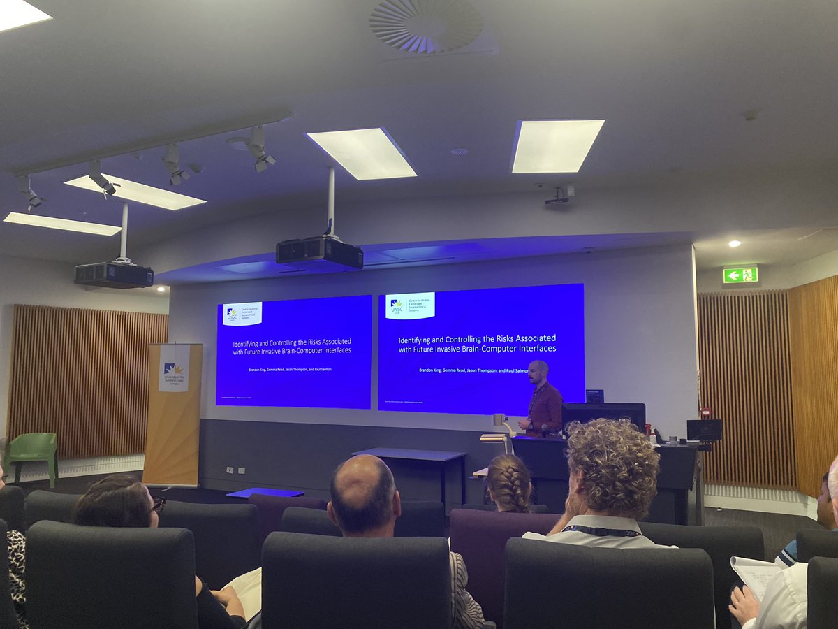 sarahjcasey's tweet image. Another amazing day at @usceduau  #ResearchConference at #SunshineCoast with @DrPaulSalmon &amp;amp; Brandon King in the Advanced Technologies and Artificial Intelligence session. 

#AI