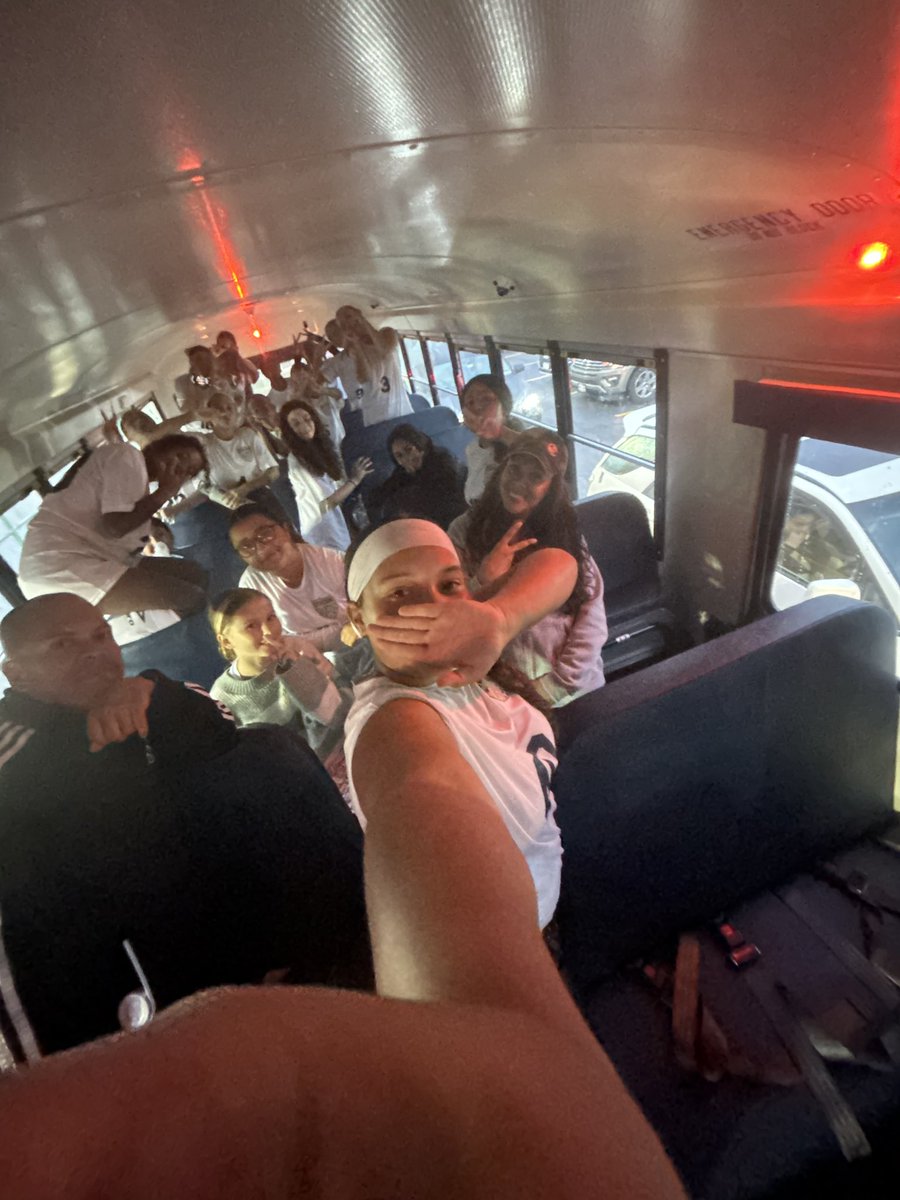 Modified girls soccer win 8-1 at Minisink. Gia w 2G, Addy &amp; Nina w 1G1A apiece, Amber, Tali, Madison Crineri, Sarai w 1G each. Mikaela w an assist.  Complete team effort. Beacon improves to 3-0. Host Cornwall on Friday. <a href="/coach_lentini/">Michael Lentini</a> <a href="/SoccerLisaBSC/">Lisa Caccomo</a> <a href="/RomboutMS/">Rombout Middle School</a>