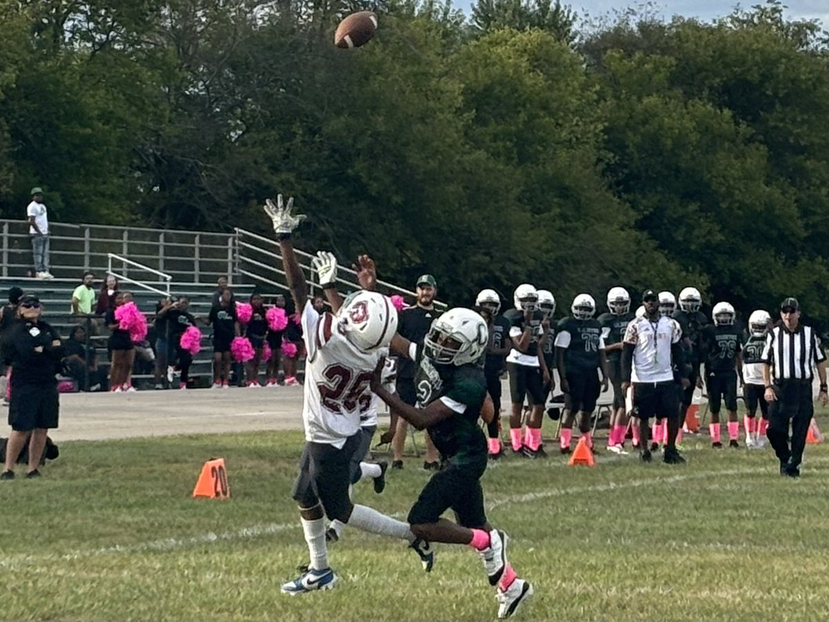 CIMS_Athletics's tweet image. It was an honor to host our 8th grade football team in their final home game as Cyclones. 🏈🌀
Thanks to our coaching staff, and student athletes for a tremendous two years of commitment and dedication. 
We are proud of all of your achievements!! 
#PRIDE
#WarrenWill