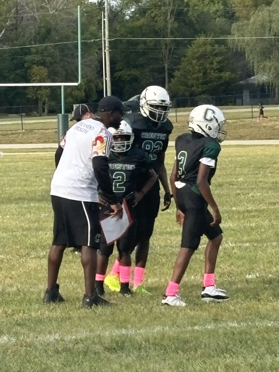 CIMS_Athletics's tweet image. It was an honor to host our 8th grade football team in their final home game as Cyclones. 🏈🌀
Thanks to our coaching staff, and student athletes for a tremendous two years of commitment and dedication. 
We are proud of all of your achievements!! 
#PRIDE
#WarrenWill