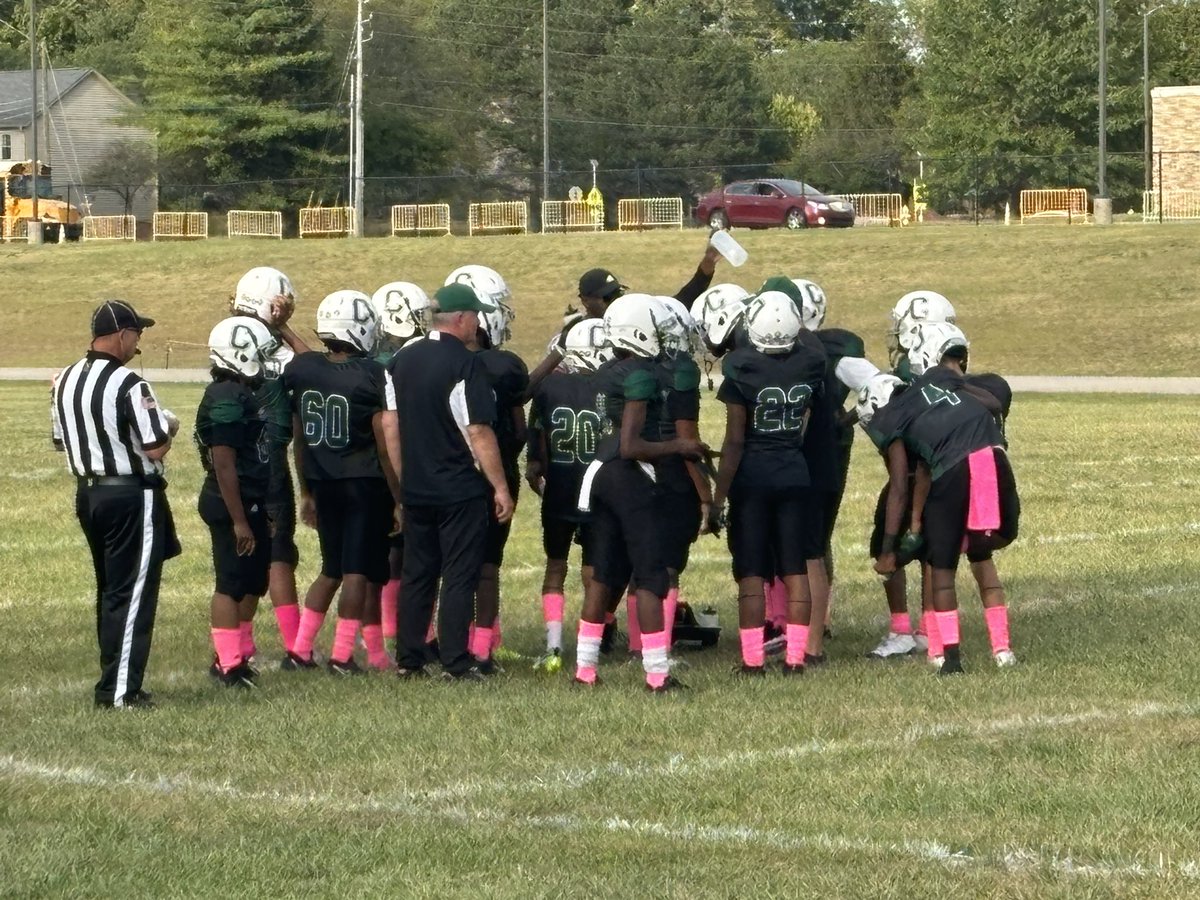 CIMS_Athletics's tweet image. It was an honor to host our 8th grade football team in their final home game as Cyclones. 🏈🌀
Thanks to our coaching staff, and student athletes for a tremendous two years of commitment and dedication. 
We are proud of all of your achievements!! 
#PRIDE
#WarrenWill