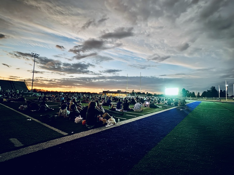 M19_MHS's tweet photo. 2024 MHS Homecoming Parade and Movie Night on Alumni Field!!!!  Making memories to last a lifetime!! 💜 #MHSTheHighSchoolOfChoice https://t.co/tlLUpaw8Hc