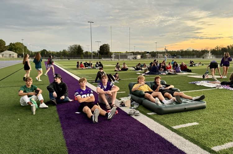 M19_MHS's tweet photo. 2024 MHS Homecoming Parade and Movie Night on Alumni Field!!!!  Making memories to last a lifetime!! 💜 #MHSTheHighSchoolOfChoice https://t.co/tlLUpaw8Hc