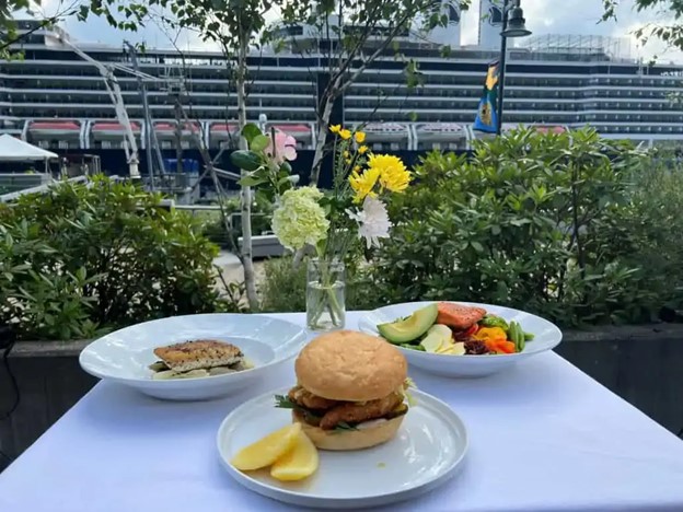Check out the article in this month’s Alaska Business Magazine on how cruise ship operators that call on Alaska are investing in the year-round economy, including training employees through Alaska Seafood Marketing Institute courses. More here. bit.ly/3XVBB2U