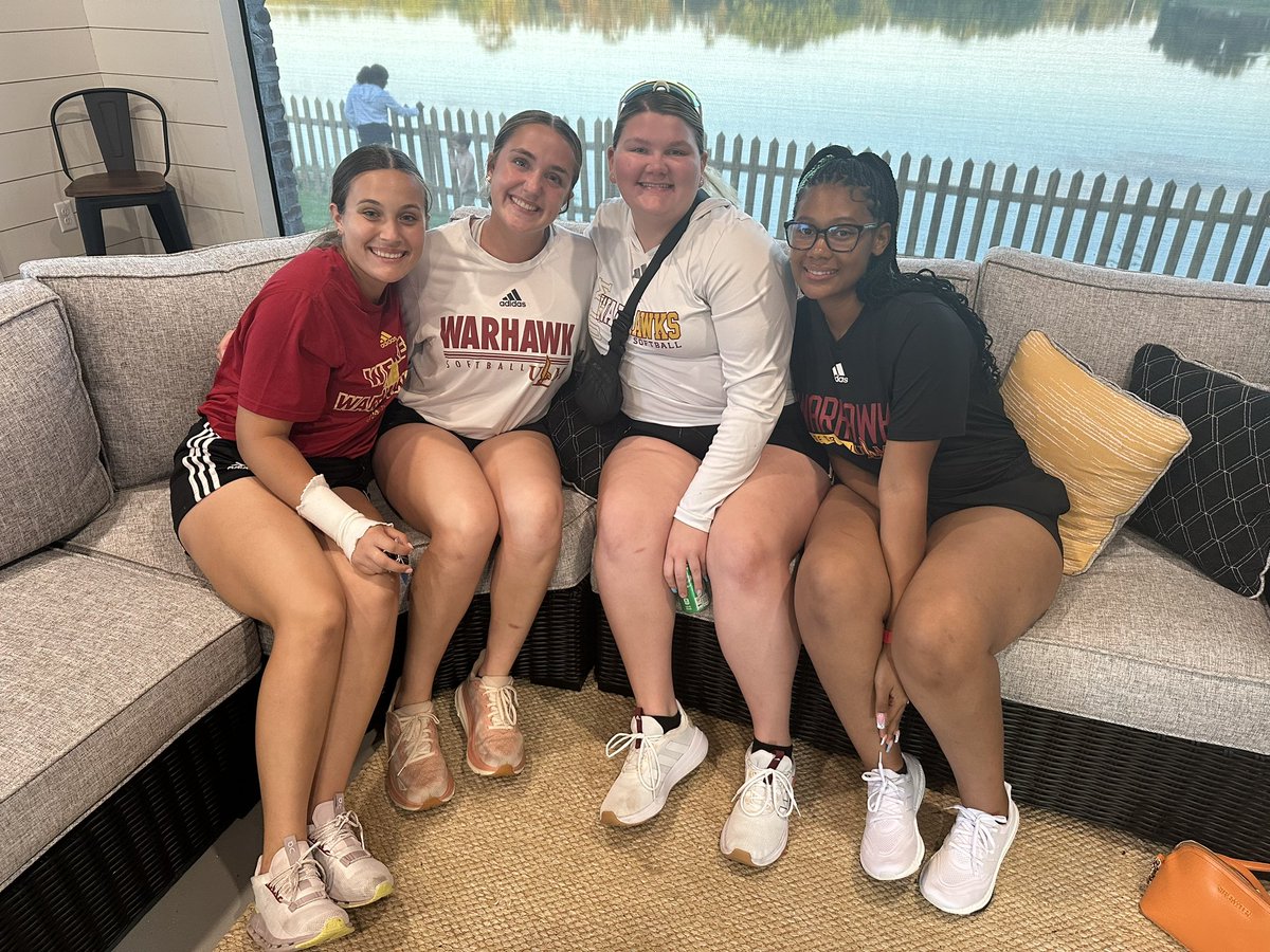 Thank you to Holli Vincent and <a href="/bryantvincent44/">Coach Bryant Vincent</a> for opening up your home to the ULM Softball team tonight! We are so grateful for your hospitality! #SHIP #TheBestIsOnTheBayou
