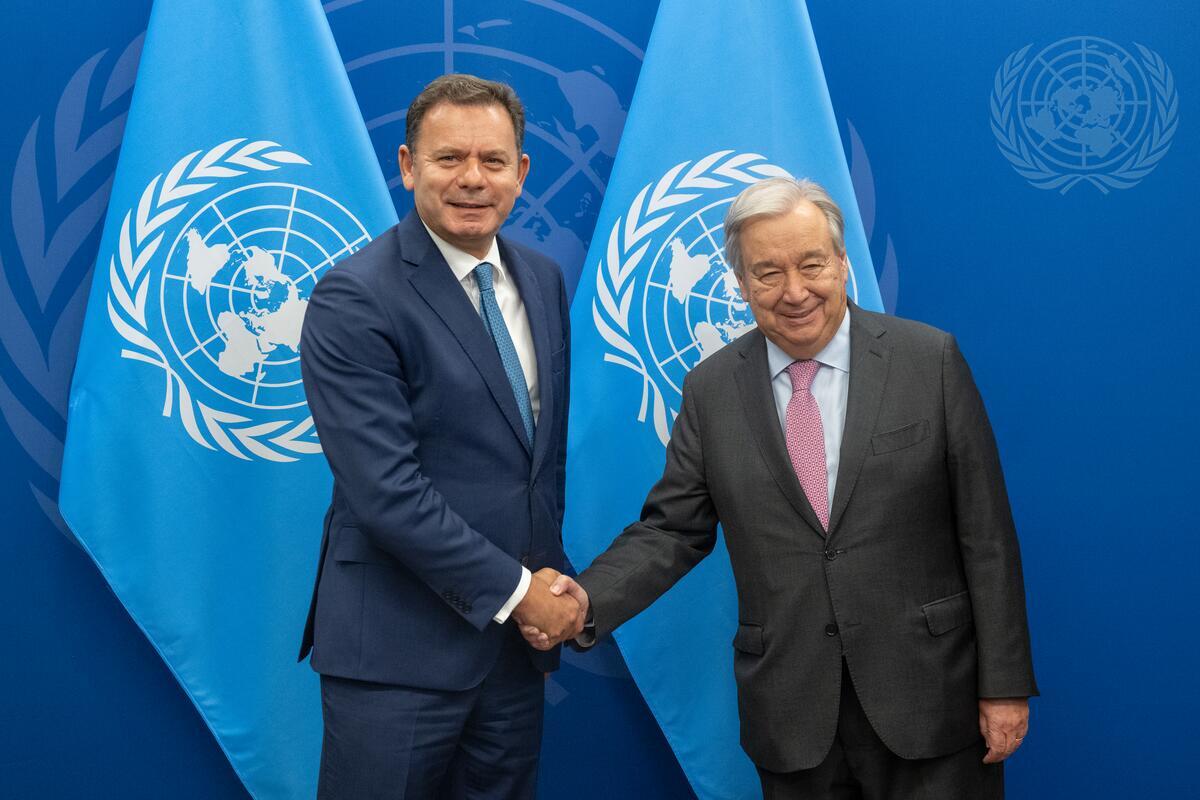 UN_Spokesperson's tweet photo. In a meeting with @LMontenegropm, Prime Minister of Portugal, @antonioguterres expressed appreciation for the close cooperation between the @UN &amp; Portugal, particularly recognizing Portugal’s contribution to peacekeeping in the Central African Republic. 

https://t.co/ct0HaP7E3w https://t.co/c1wNjd7XHa